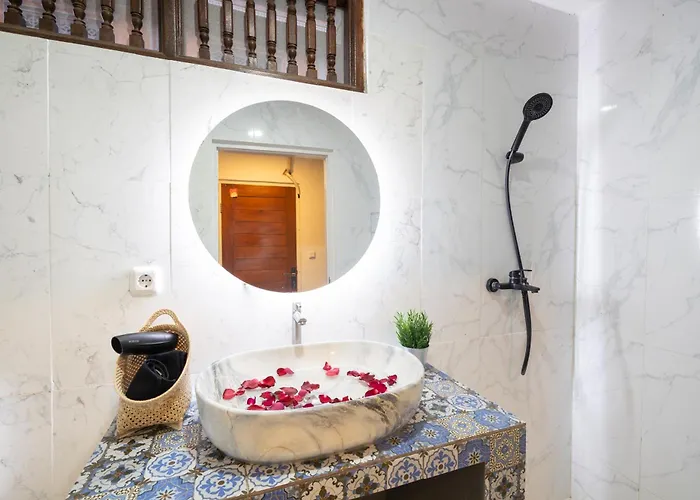 Villa Solaya Kuta Lombok